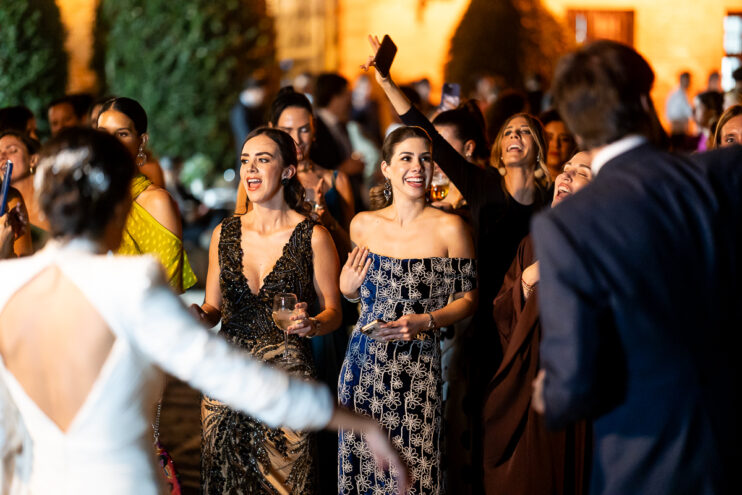 boda latina con foto y video 30