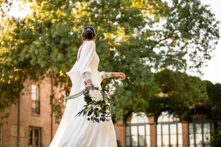 disenadora convertida en novia 32