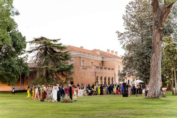 disenadora convertida en novia 37