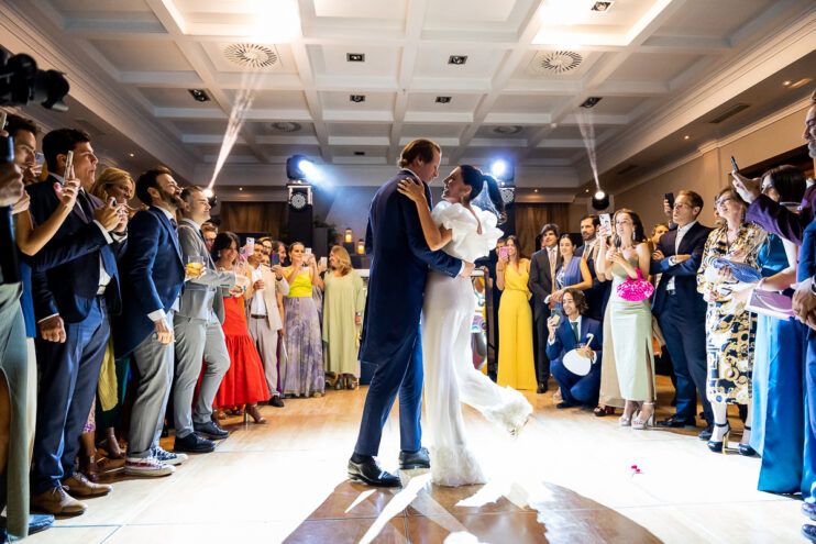 disenadora convertida en novia 56