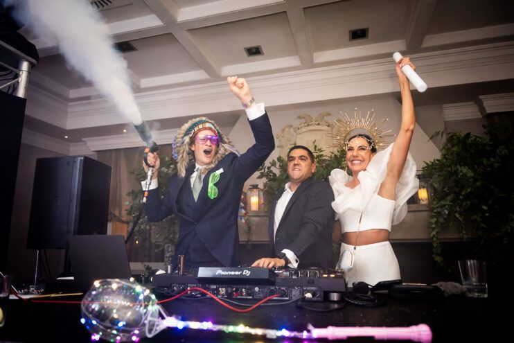 disenadora convertida en novia 57