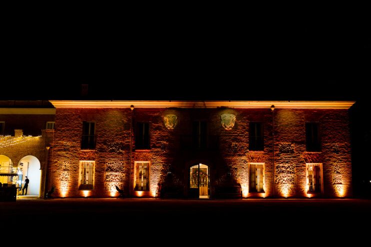 disenadora convertida en novia 62